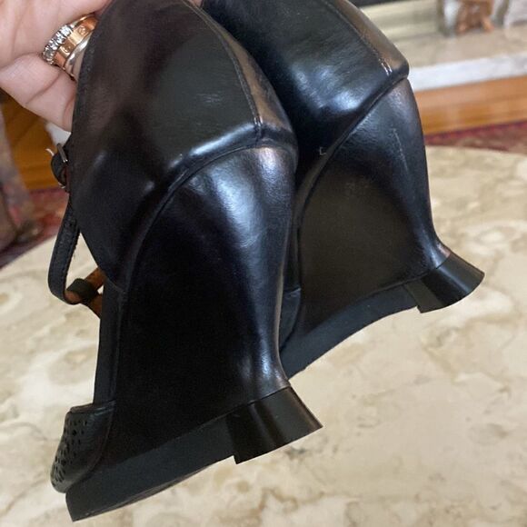 Gentle Souls Leather Peep Toe Wedge Sandals - Picture 7 of 16